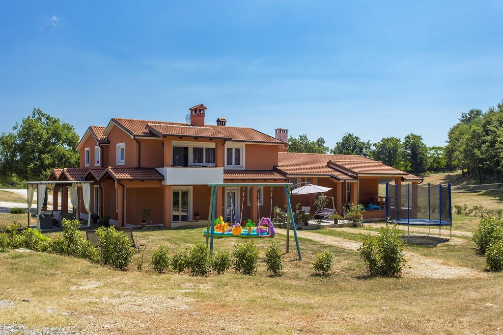 Apartments Matelici Divšići エクステリア 写真