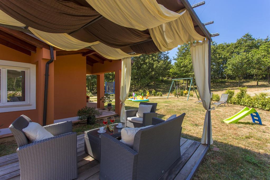 Apartments Matelici Divšići エクステリア 写真