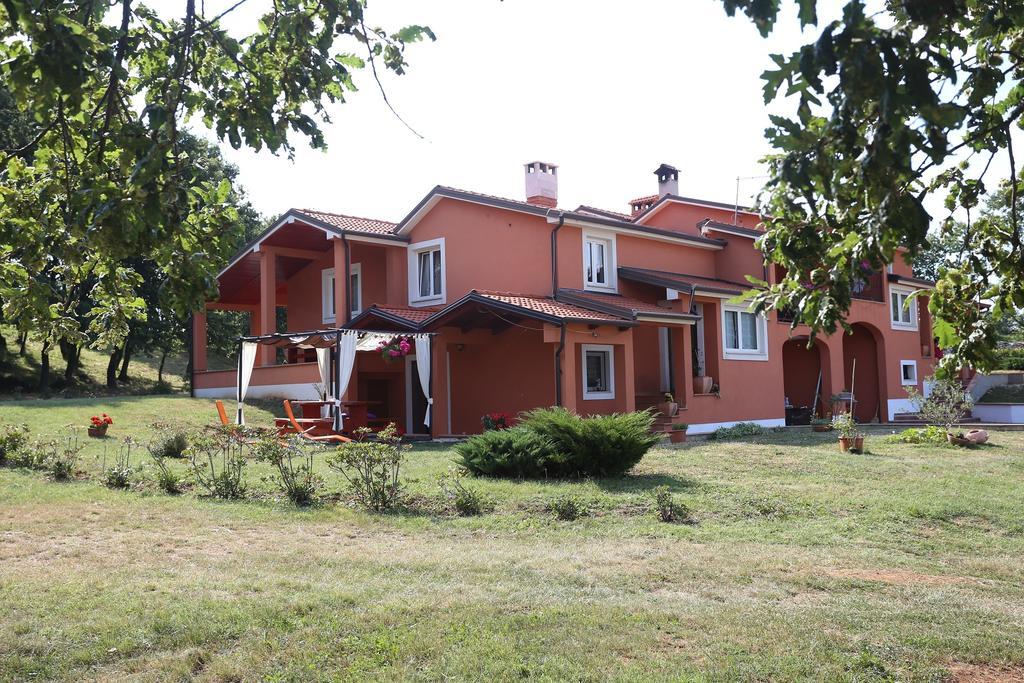 Apartments Matelici Divšići エクステリア 写真